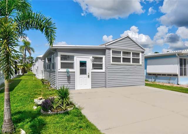Property at 11 Fountain View Blvd, North Fort Myers, FL 33903, 1 bed, 2 baths
