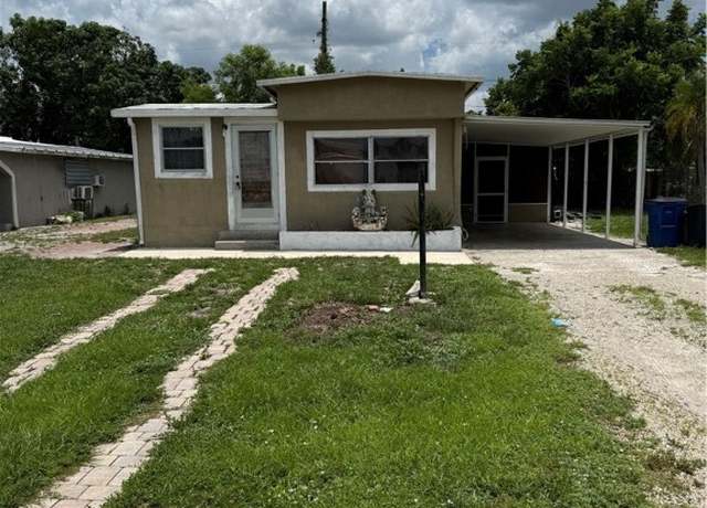Property at 26807 Stardust Dr, Bonita Springs, FL 34135, 2 beds, 1 bath