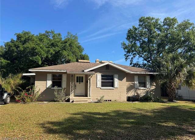 Property at 1030 E Wallnut St, Lakeland, FL 33801, 3 beds, 1 bath