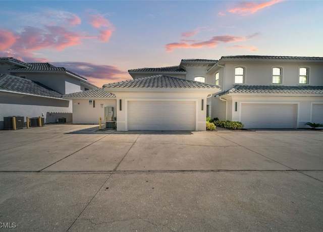 Property at 724 SW 47th St #205, Cape Coral, FL 33914, 2 beds, 2.5 baths