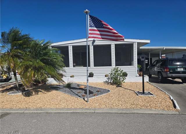 Property at 450 Snead Dr, North Fort Myers, FL 33903, 2 beds, 2 baths