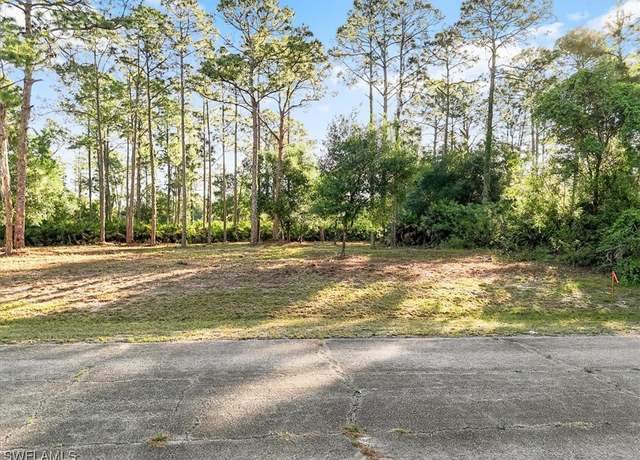 Property at 107 Rosemont Pl, Labelle, FL 33935