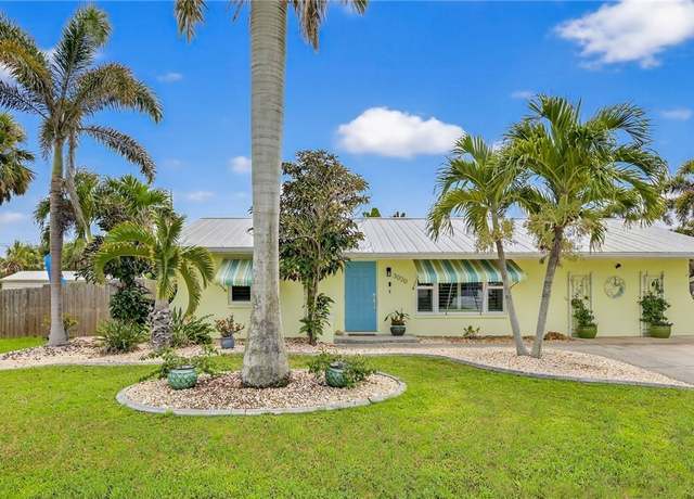 Property at 3020 Palm Dr, Punta Gorda, FL 33950, 3 beds, 2 baths