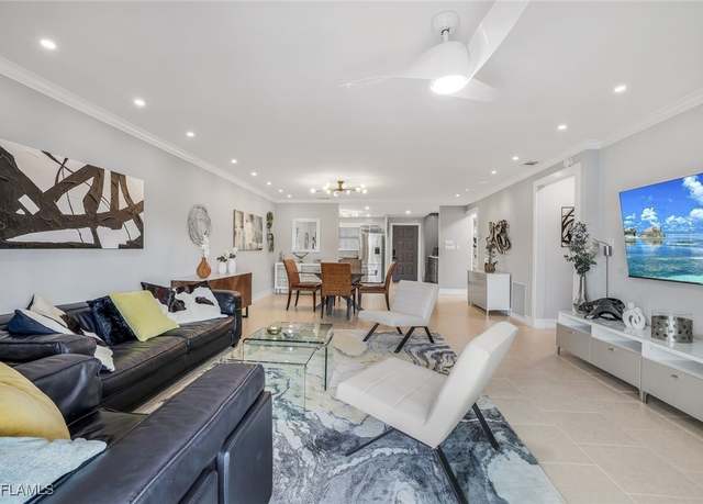 Property at 9395 Pennsylvania Ave #18, Bonita Springs, FL 34135, 2 beds, 2 baths