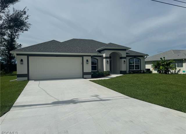 Property at 302 SE 15th Ter, Cape Coral, FL 33990, 4 beds, 2 baths