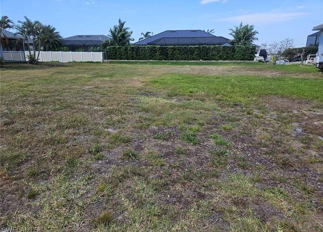Property at 420 SW 38th Pl, Cape Coral, FL 33991