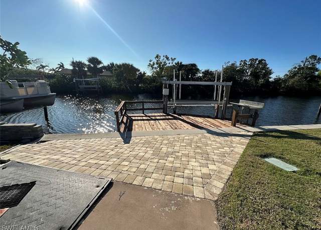 Property at 11470 Dogwood Ln, Fort Myers Beach, FL 33931