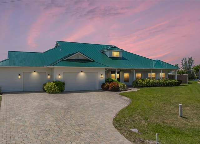 Property at 2516 SW 35th Ter, Cape Coral, FL 33914, 4 beds, 4 baths
