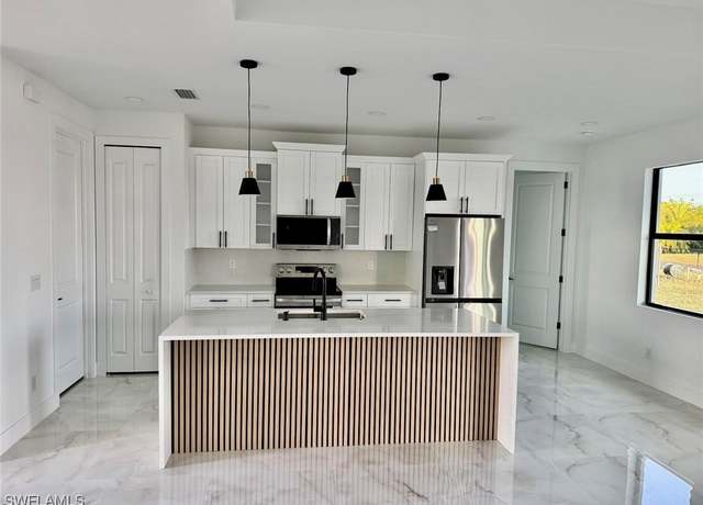 Property at 2006 NE 24th Ter, Cape Coral, FL 33909, 3 beds, 2 baths