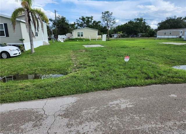 Property at 327 Stockton St, North Fort Myers, FL 33903