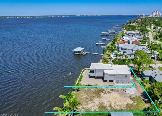 Property at 1204 Alhambra Dr, Fort Myers, FL 33901