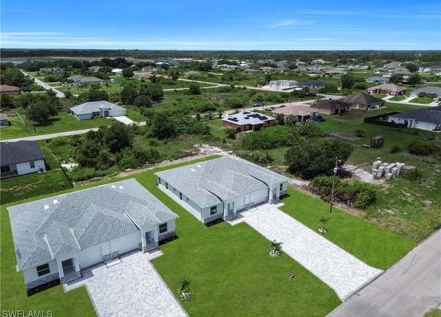 Property at 420-422 Grant Blvd, Lehigh Acres, FL 33974, 6 beds, 4 baths
