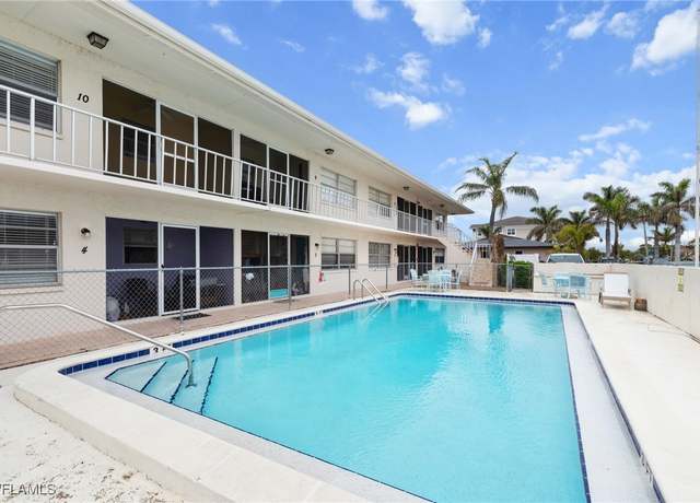 Property at 5210 Coronado Pkwy #10, Cape Coral, FL 33904, 2 beds, 2 baths
