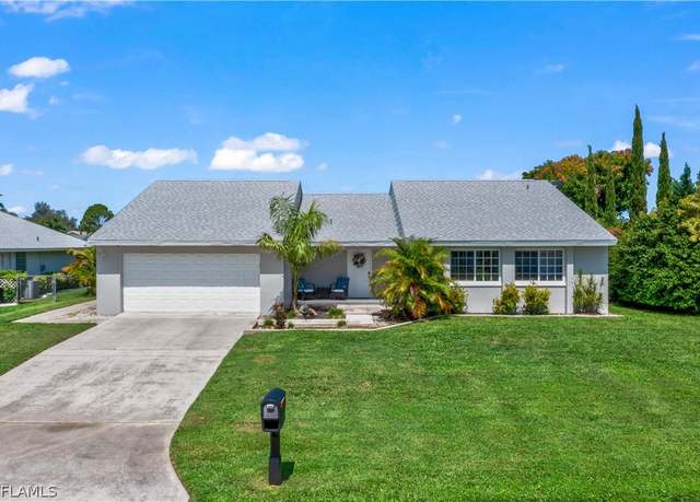 Property at 516 SE 20th Pl, Cape Coral, FL 33990, 3 beds, 2 baths
