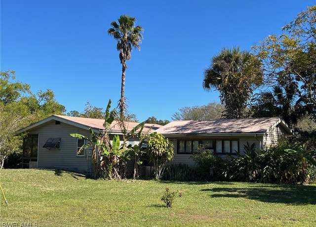 Property at 1603 Tom Coker Rd, Labelle, FL 33935, 2 beds, 1 bath