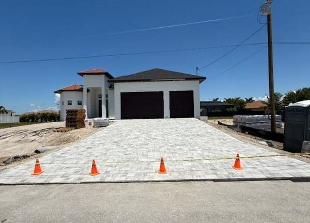 Property at 4209 Caloosa Pkwy N, Cape Coral, FL 33993, 5 beds, 3 baths