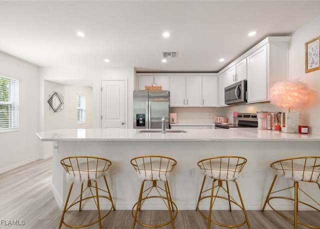 Property at 15020 Caspian Tern Ct #104, North Fort Myers, FL 33917, 3 beds, 2.5 baths