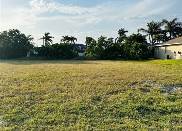 Property at 4844 SW 24th Ave, Cape Coral, FL 33914