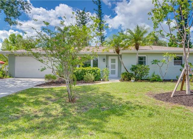 Property at 1682 S Flossmoor Rd, Fort Myers, FL 33919, 4 beds, 2 baths