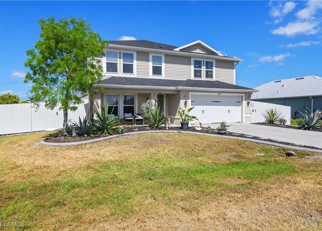 Property at 420 SE 13th Ct, Cape Coral, FL 33990, 4 beds, 3 baths