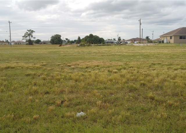 Property at 2716 Santa Barbara Blvd N, Cape Coral, FL 33993