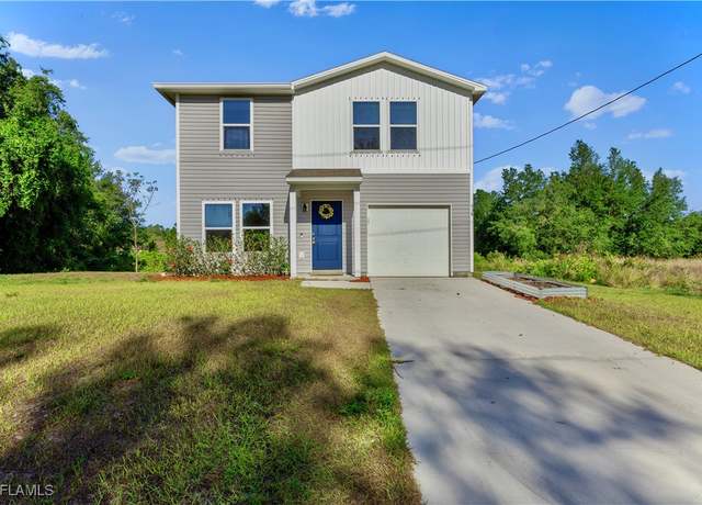 Property at 538 Parker Ave S, Lehigh Acres, FL 33974, 3 beds, 2.5 baths