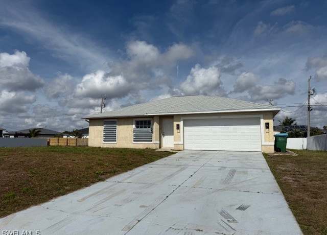 Property at 111 Kismet Pkwy E, Cape Coral, FL 33909, 3 beds, 2 baths