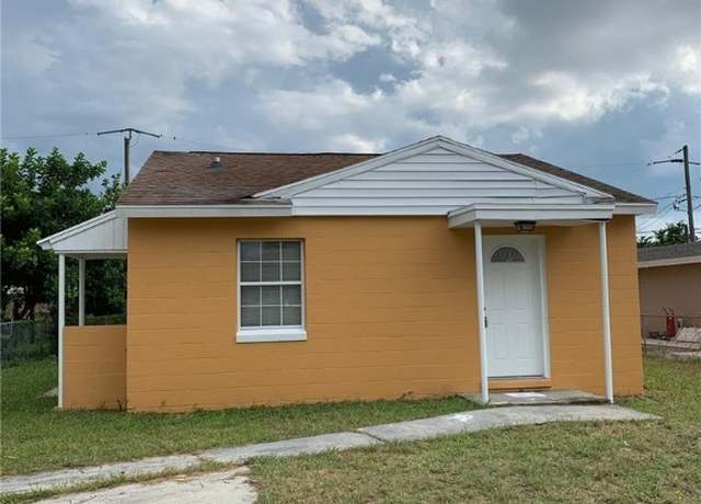 Property at 3110 Market St, Fort Myers, FL 33916, 4 beds, 2 baths