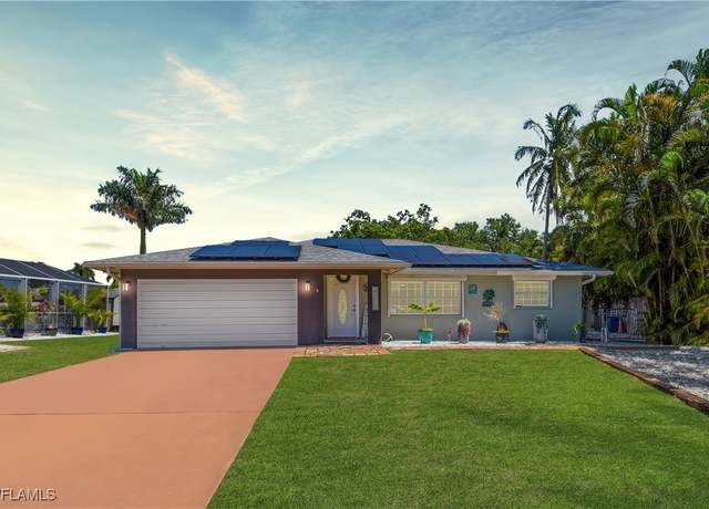 Property at 4555 Auburn Ave, Fort Myers, FL 33905, 3 beds, 2 baths