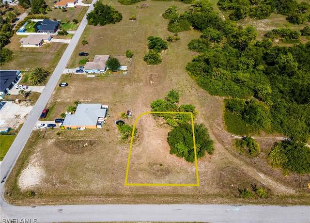 Property at 2723 NE 22nd Pl, Cape Coral, FL 33909