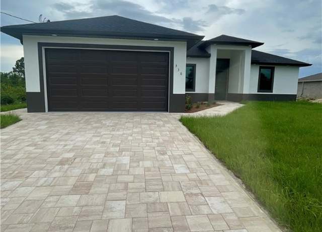 Property at 336 Pembroke St, Lehigh Acres, FL 33974, 3 beds, 2 baths