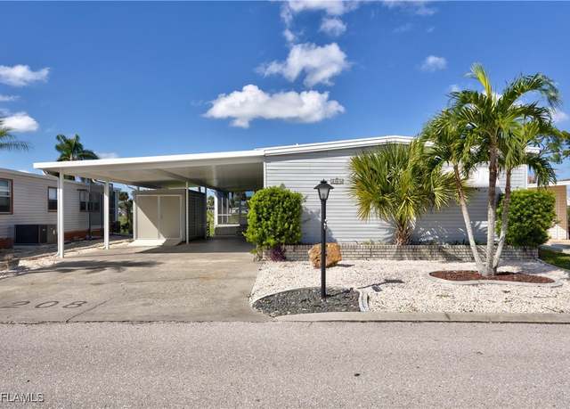Property at 208 Nicklaus Blvd, North Fort Myers, FL 33903, 2 beds, 2 baths