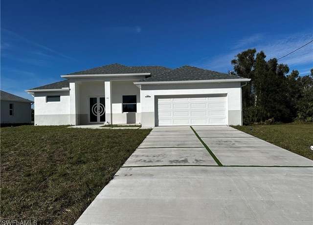 Property at 394 Palora Ave, Lehigh Acres, FL 33974, 3 beds, 2.5 baths