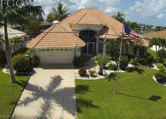 Property at 2042 Four Mile Cove Pkwy, Cape Coral, FL 33990, 4 beds, 3 baths