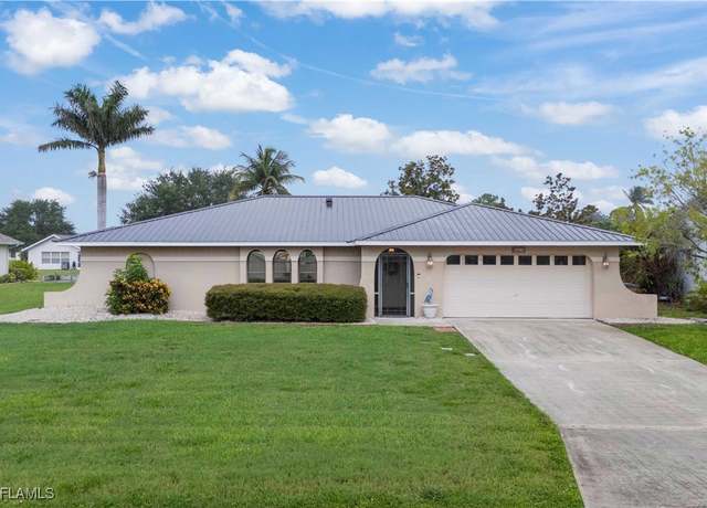 Property at 608 SE 20th Pl, Cape Coral, FL 33990, 3 beds, 2 baths