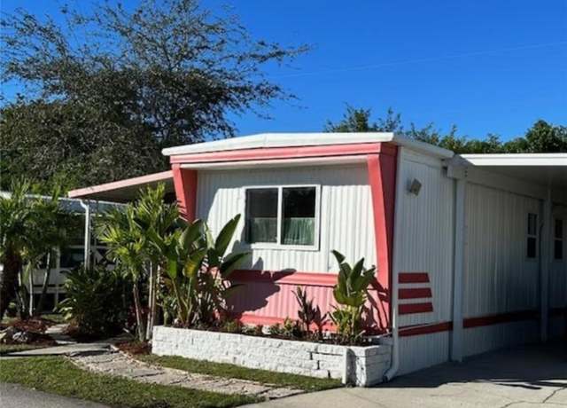 Property at 135 Moorhead Mnr #135, Naples, FL 34112, 2 beds, 1 bath
