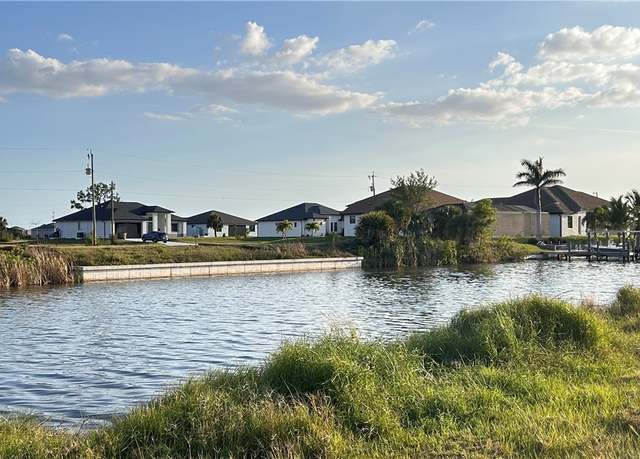 Property at 4102 NW 39th Ln, Cape Coral, FL 33993
