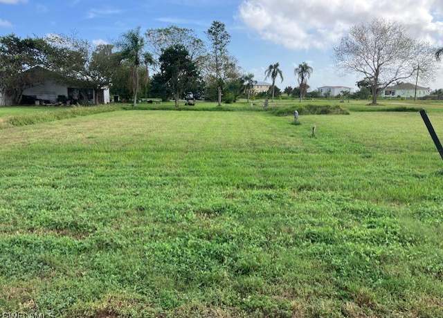 Property at 944 Gerace Ct, Moore Haven, FL 33471