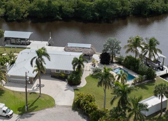Property at 416 Seaworthy Rd, North Fort Myers, FL 33903, 3 beds, 3 baths