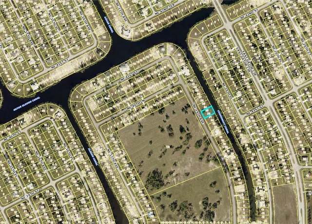 Property at 4011 NE 19th Ave, Cape Coral, FL 33909
