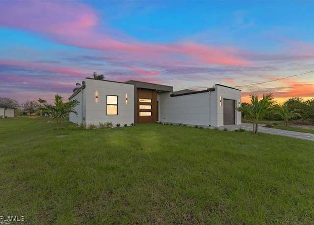 Property at 729 Colyer St E, Lehigh Acres, FL 33974, 3 beds, 2 baths