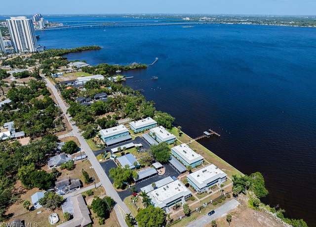 Property at 3225 E Riverside Dr Unit 26B, Fort Myers, FL 33916, 1 bed, 1 bath