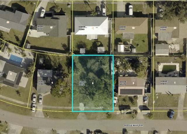 Property at 924 Ridgeway Dr, North Fort Myers, FL 33903