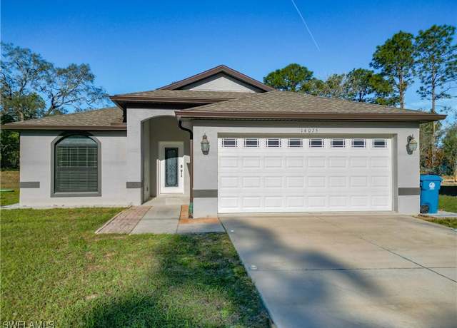 Property at 14075 Canyon Swallow Rd, Weeki Wachee, FL 34614, 3 beds, 2 baths