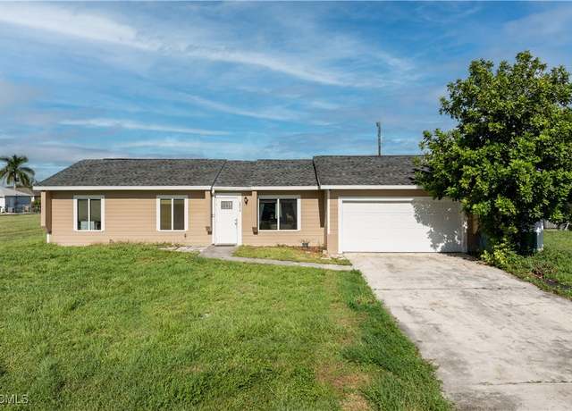 Property at 2816 NE 5th Pl, Cape Coral, FL 33909, 3 beds, 2 baths