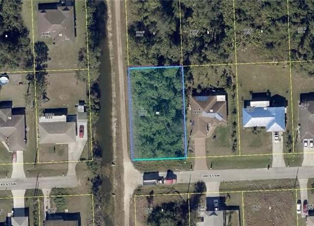 Property at 4018 3rd St SW, Lehigh Acres, FL 33976