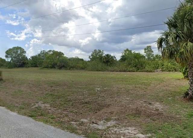 Property at 2123 NE 27th Ter, Cape Coral, FL 33909