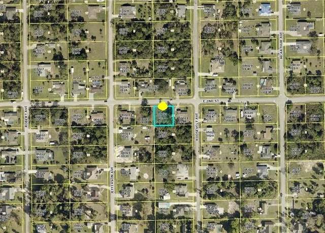 Property at 2604 E 2nd St, Lehigh Acres, FL 33936