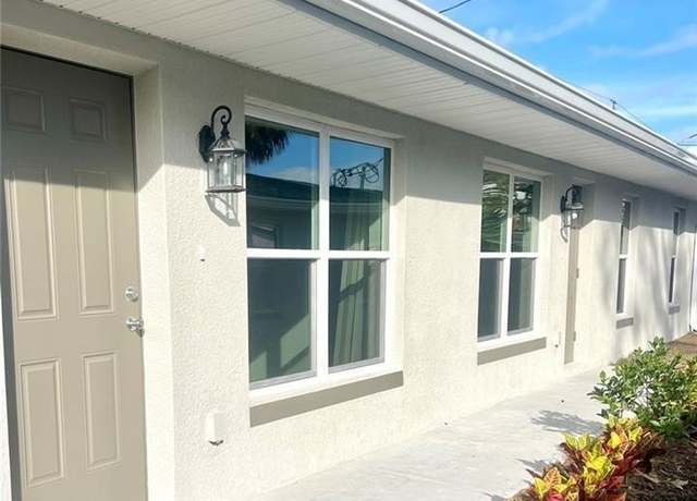 Property at 2164/2166 Edison Ave, Fort Myers, FL 33901, 6 beds, 4 baths