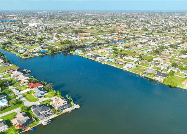 Property at 709 SW 13th St, Cape Coral, FL 33991